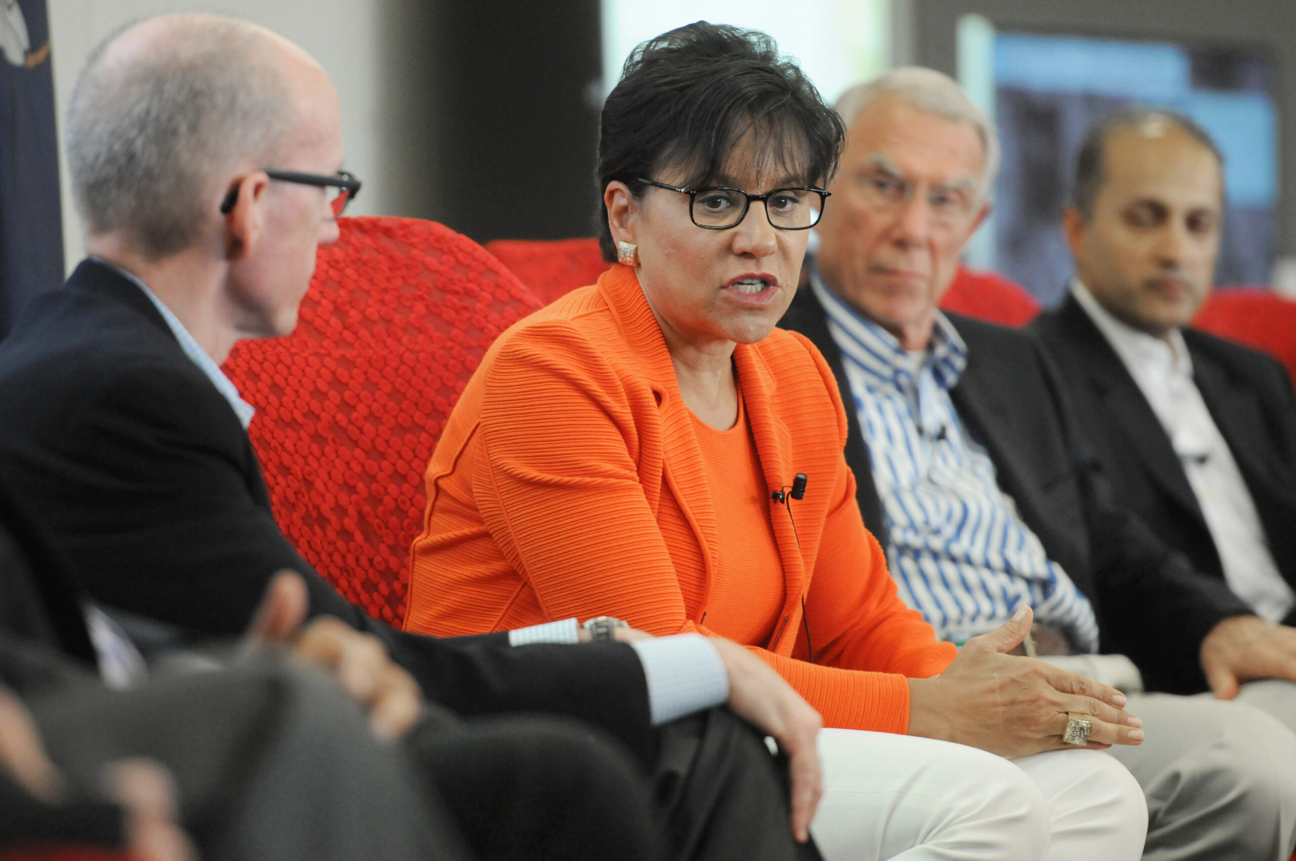 US commerce chief praises Michigan during forum