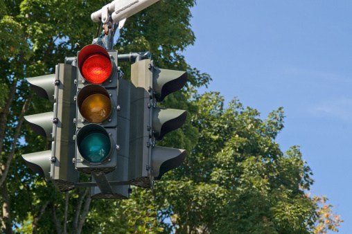 Study: Distracted driving leads to millions of red-light violations