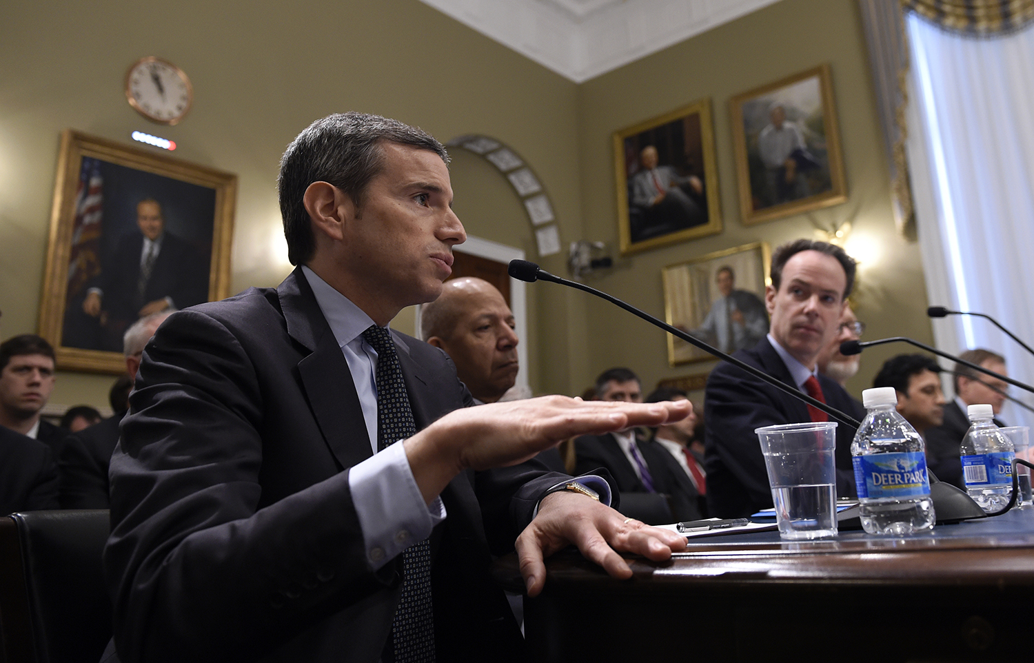 Treasury official dismisses bank fears about liquidity crisis