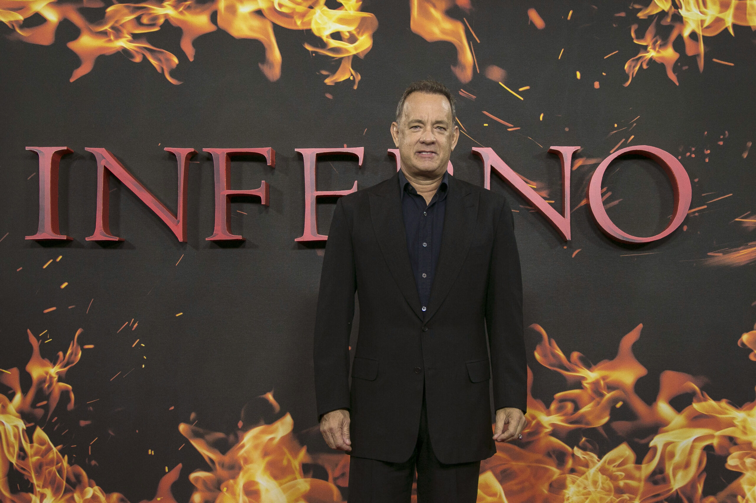 Tom Hanks calls election ‘crapfest 2016’