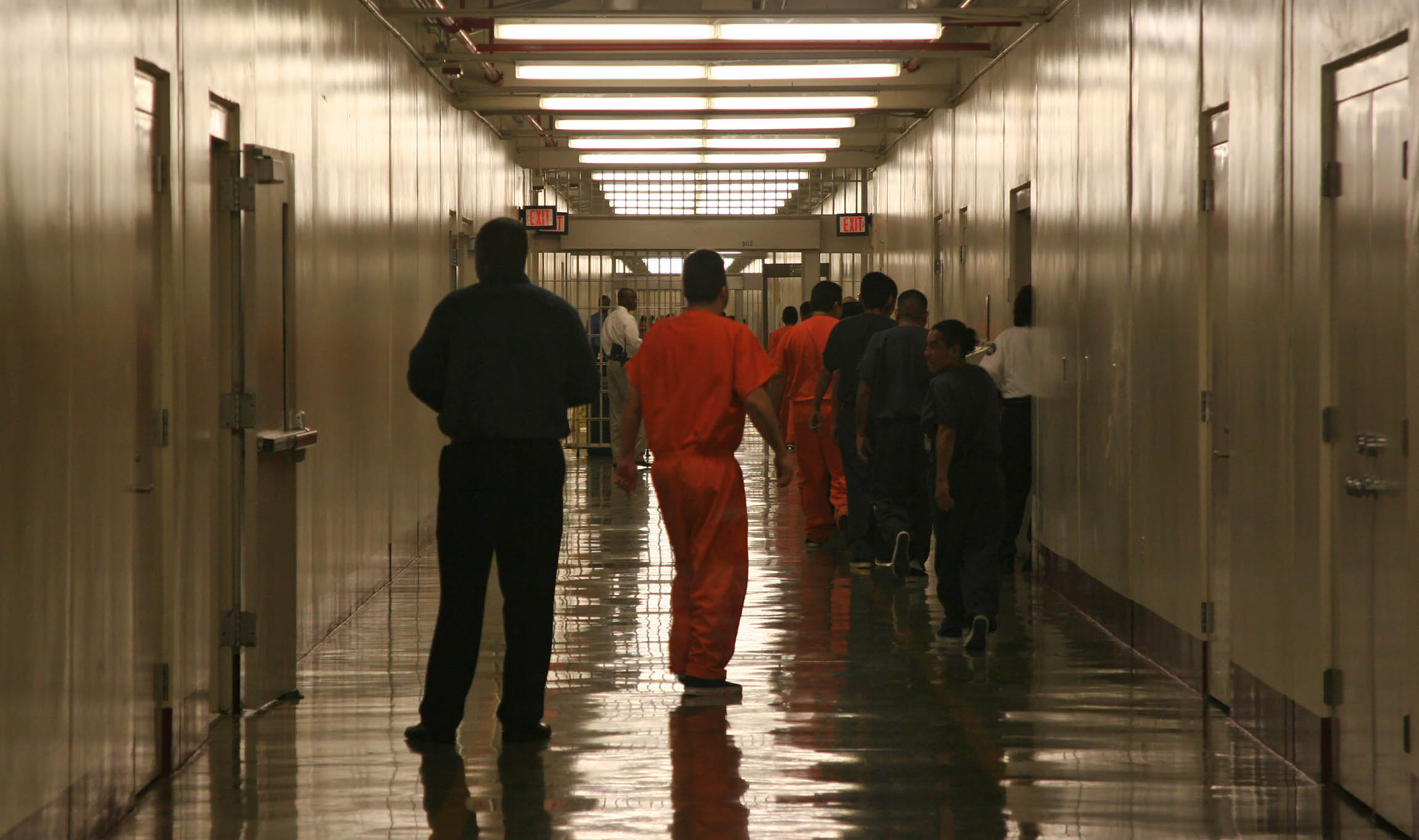 DHS to review privatized immigration detention centers