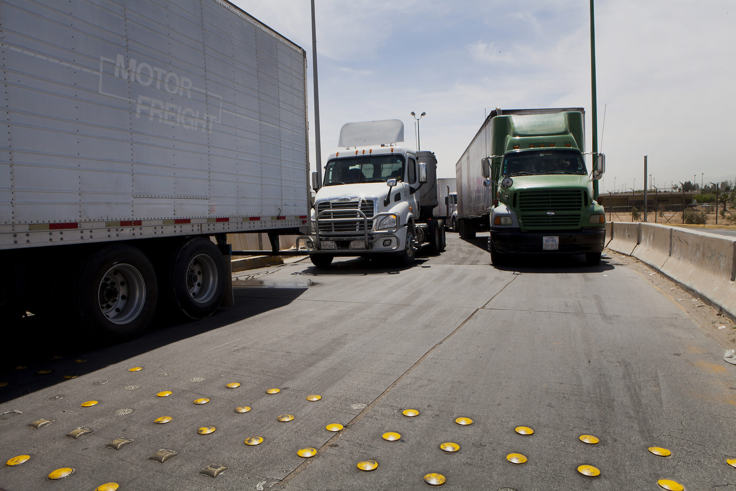 New diesel truck filters linked to fires, explosions, but officials unbudged