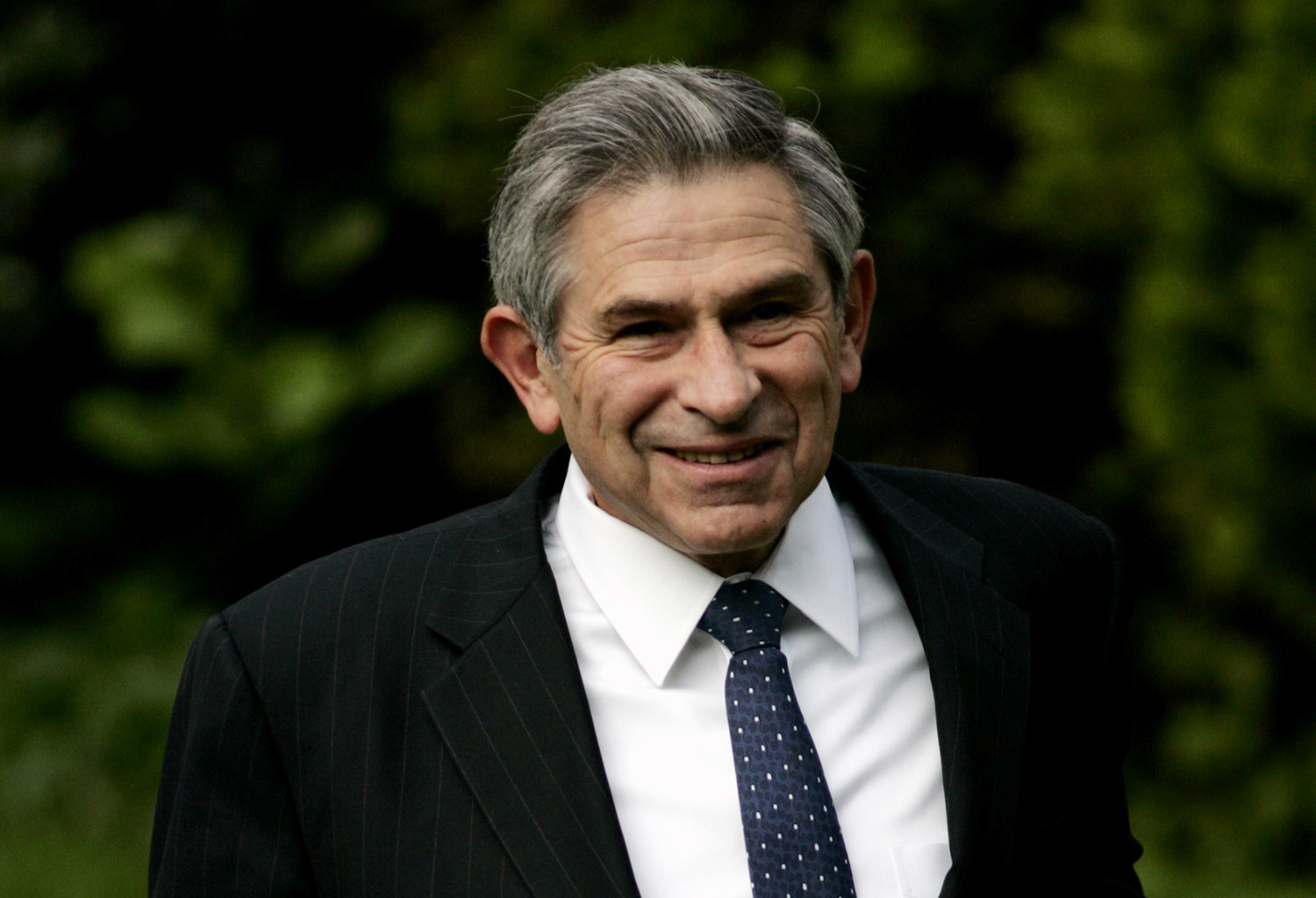 Paul Wolfowitz calls Donald Trump a security risk, ‘might have to vote for Hillary Clinton’