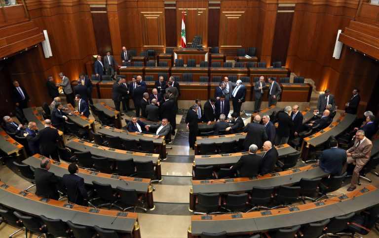 No president for Lebanon as deadline looms
