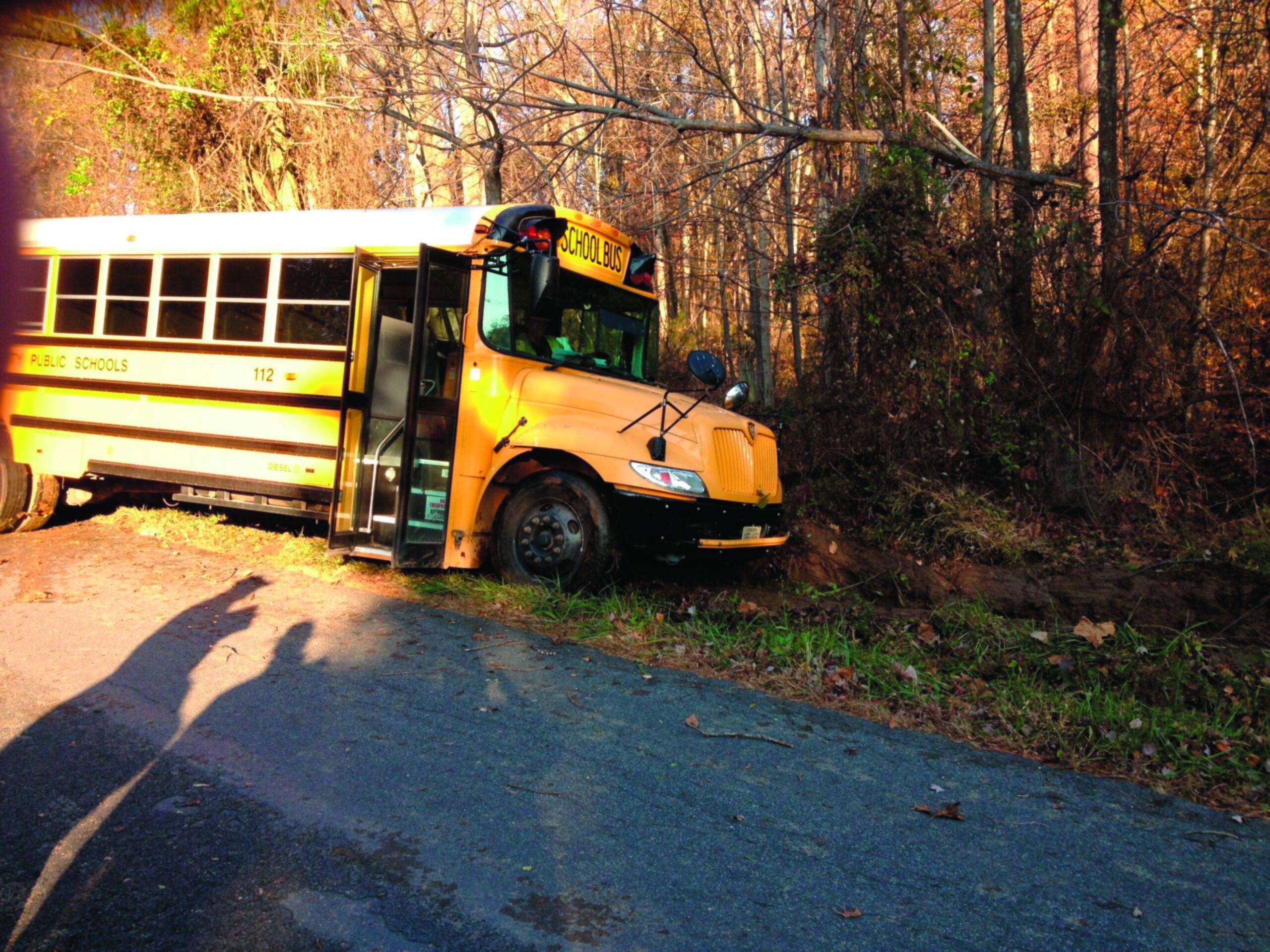 Bus driver dies after Virginia crash; students uninjured