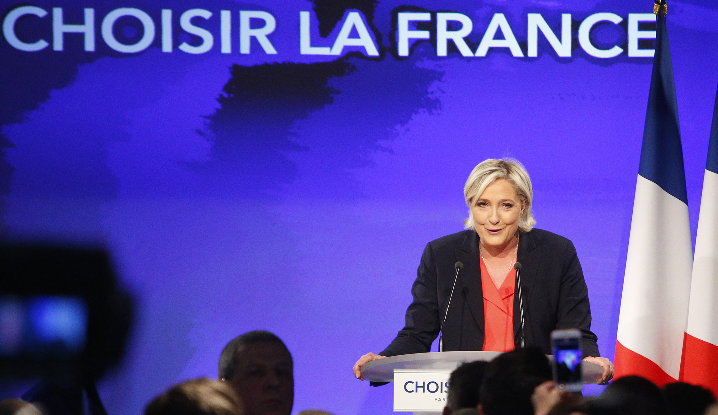 Marine Le Pen fails to carry French countryside