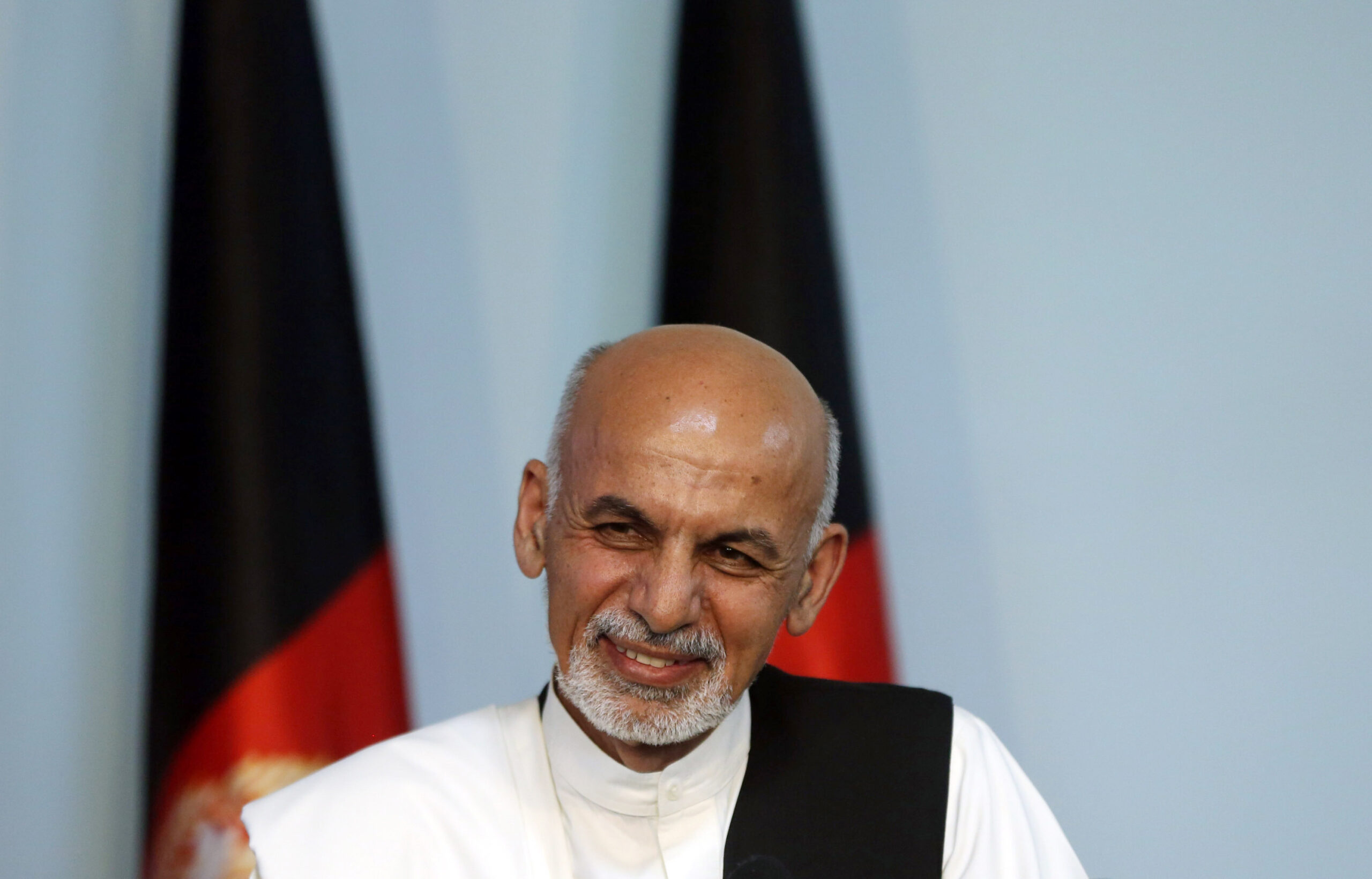 Afghan candidate rejects election results