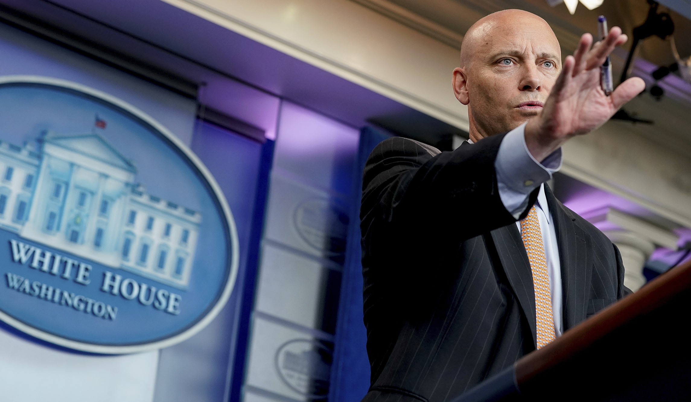 White House official: Trump finds accusations against Roy Moore credible