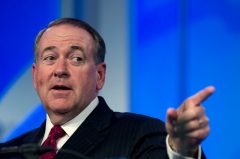 Huckabee on 2016 outsiders: Who wants an ‘honest to God amateur?’