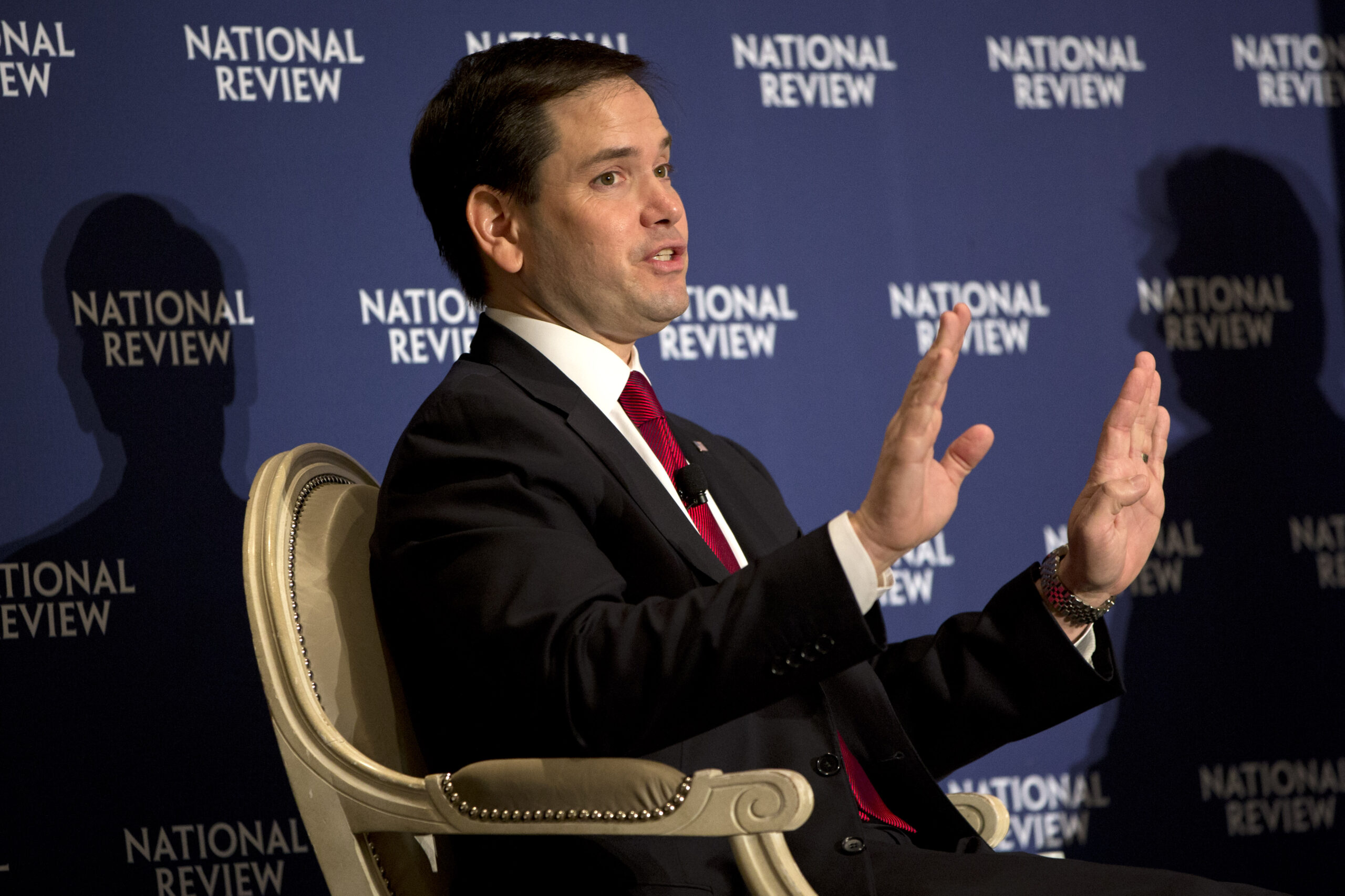Conservative media take early sides in GOP 2016 primary