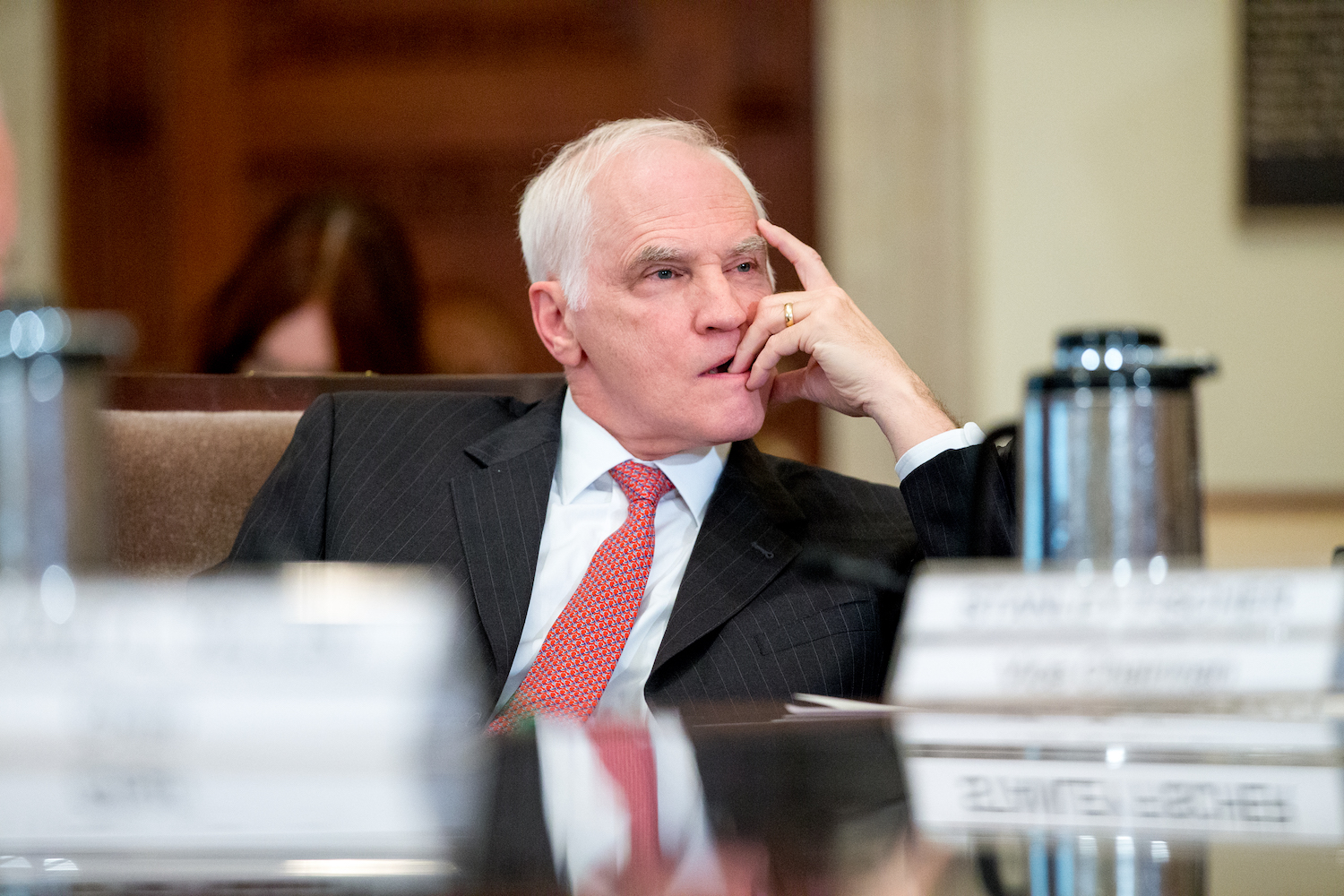 Fed official not convinced of need for higher interest rates