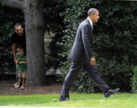 Obama Meets Families