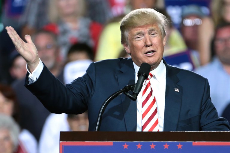 Trump Backs Grassley Plan on Immigration