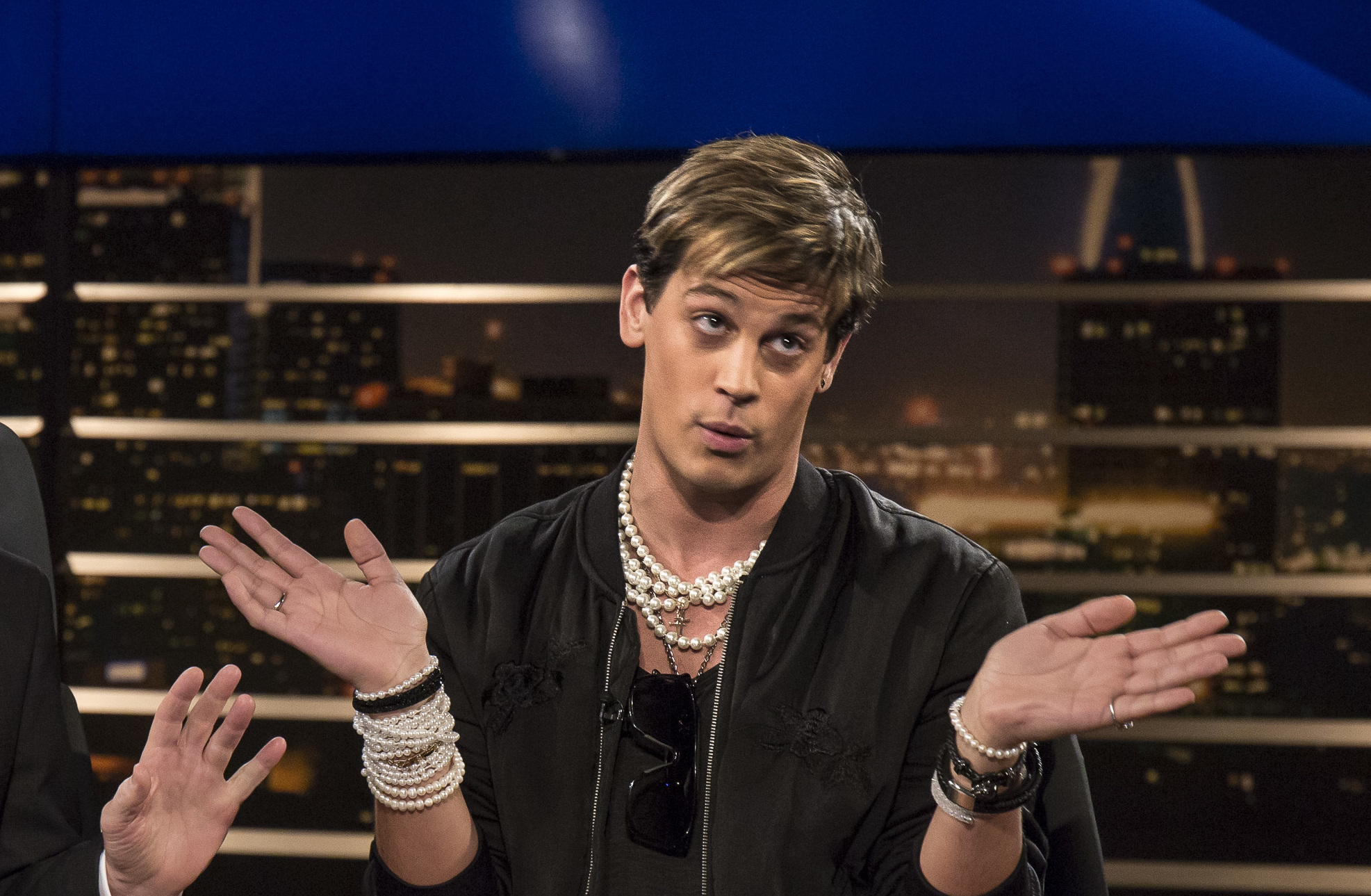 Breitbart editor Milo Yiannopoulos appears to defend pedophilia