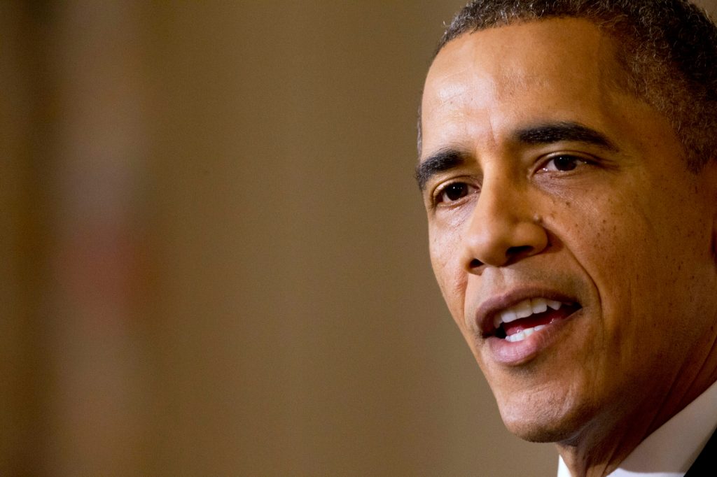 AP sources: 476,000 Obamacare applications filed