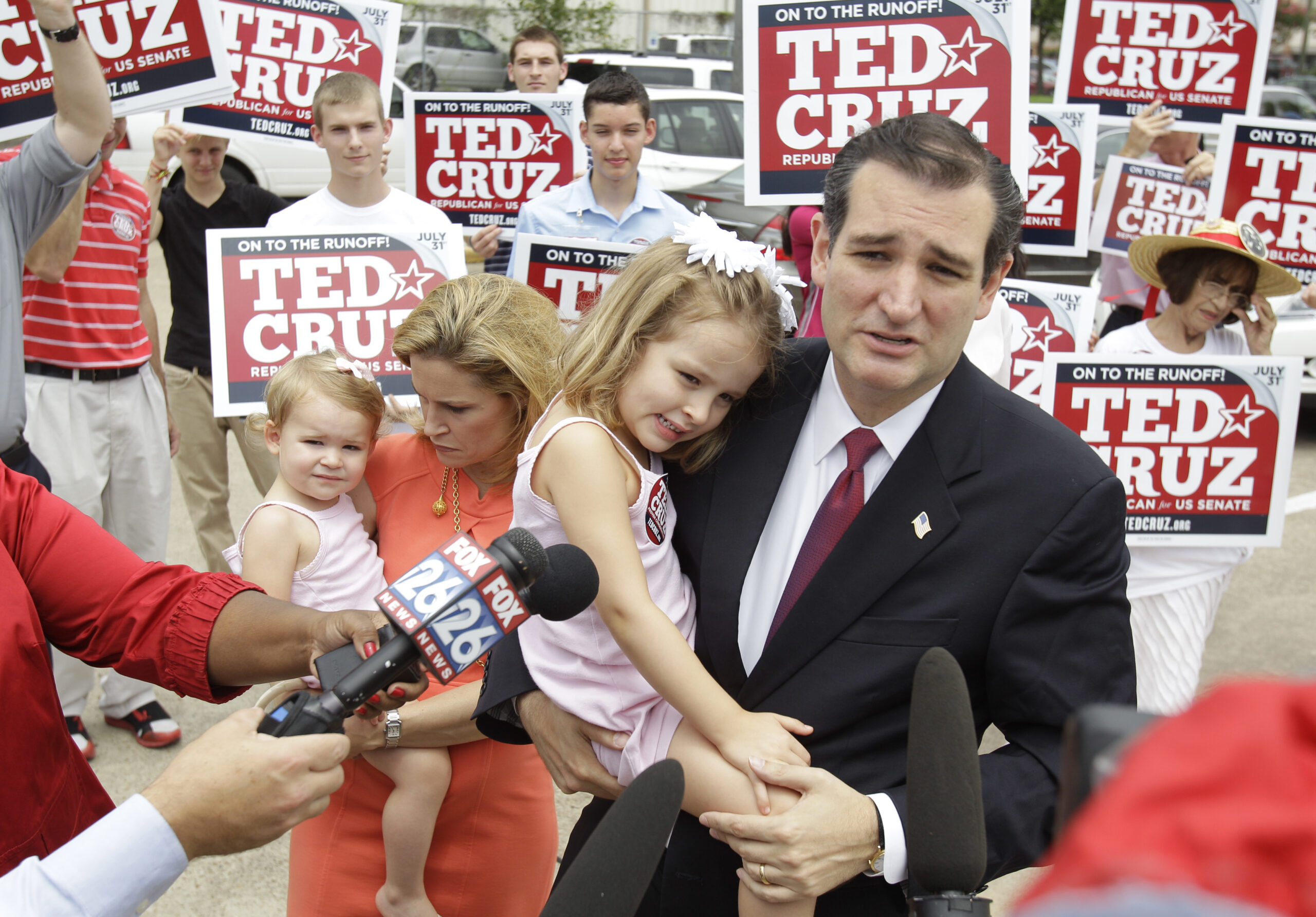 Carney: Cruz would bring conservative muscle to Senate