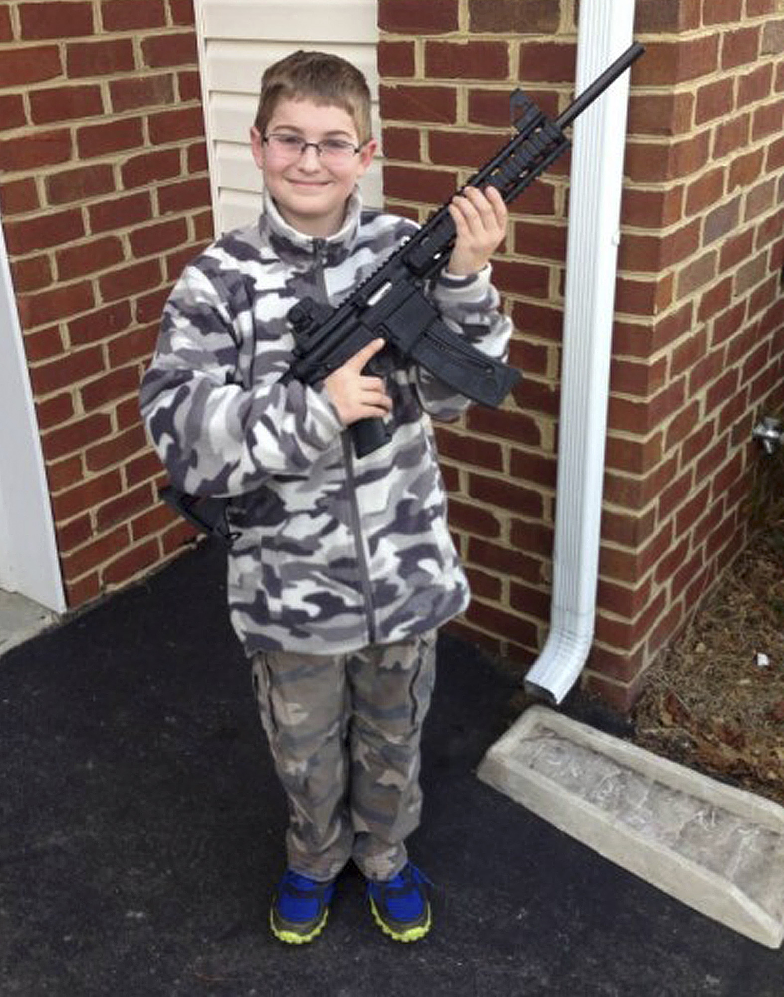 Family says NJ overreacted to boy’s gun photo