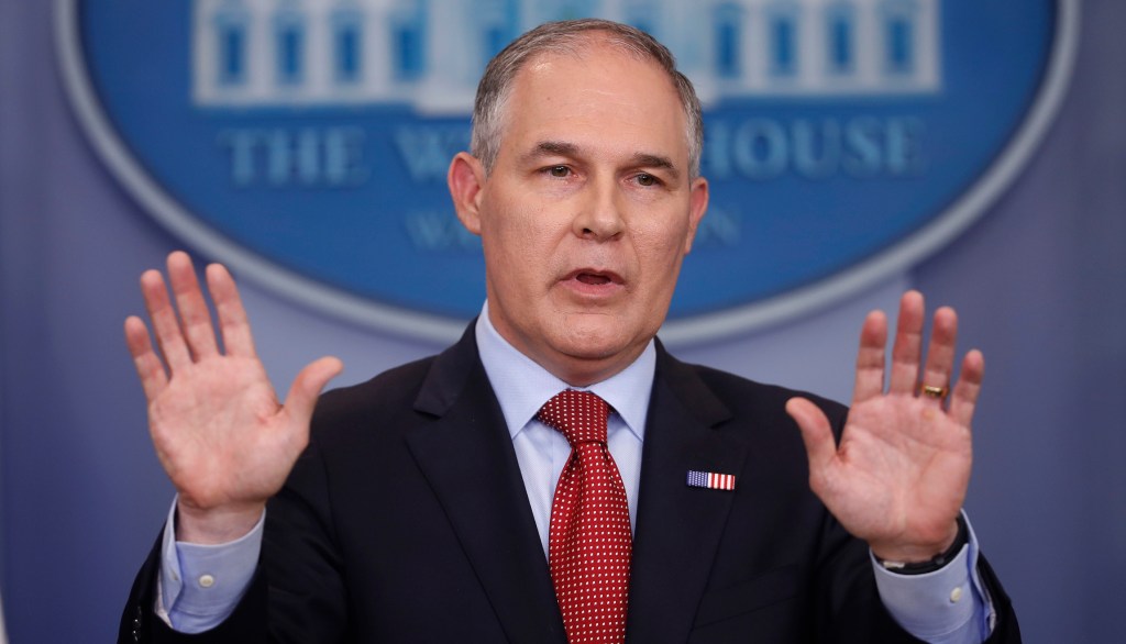 Environmental group doubts EPA’s claim that Scott Pruitt almost never uses email