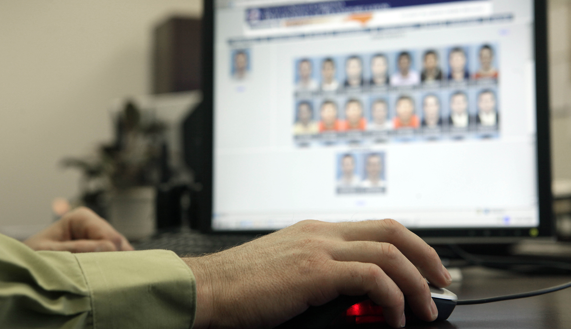 FBI, ICE use state databases to collect facial recognition data on millions of Americans, records show