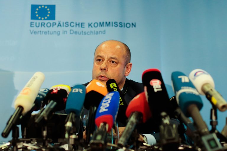 Ukraine's energy minister Yuri Prodan addresses a news conference as part of a meeting of representatives of  the European Union, Russia and Ukraine about Ukrainian future gas supply in Berlin, Friday, May 30, 2014. (AP Photo/Markus Schreiber)