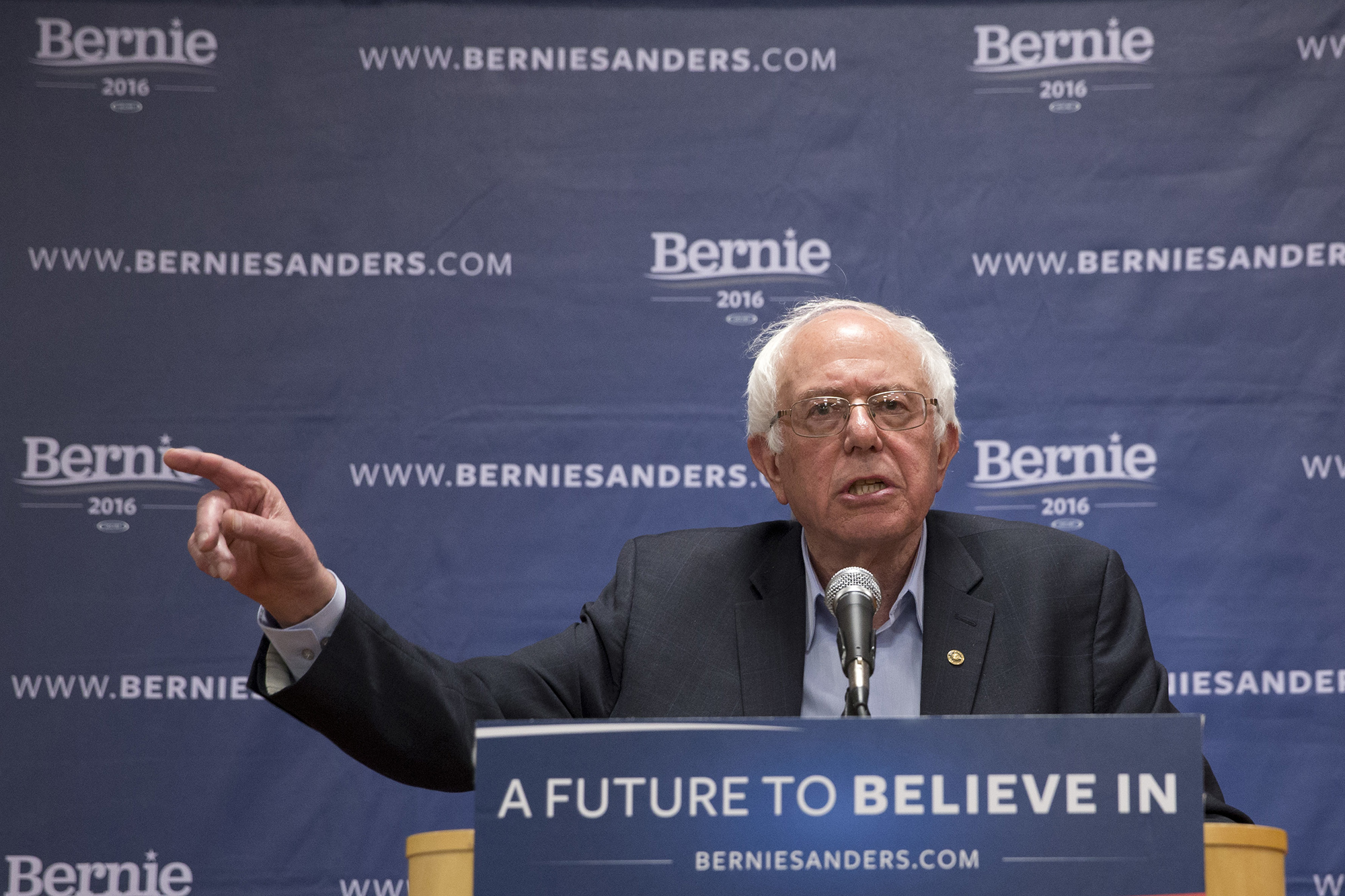 Sanders: Clinton’s ‘super-predator’ line meant ‘young blacks’