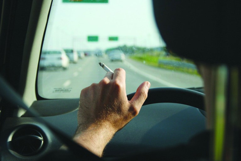 Maryland bills would protect children in cars