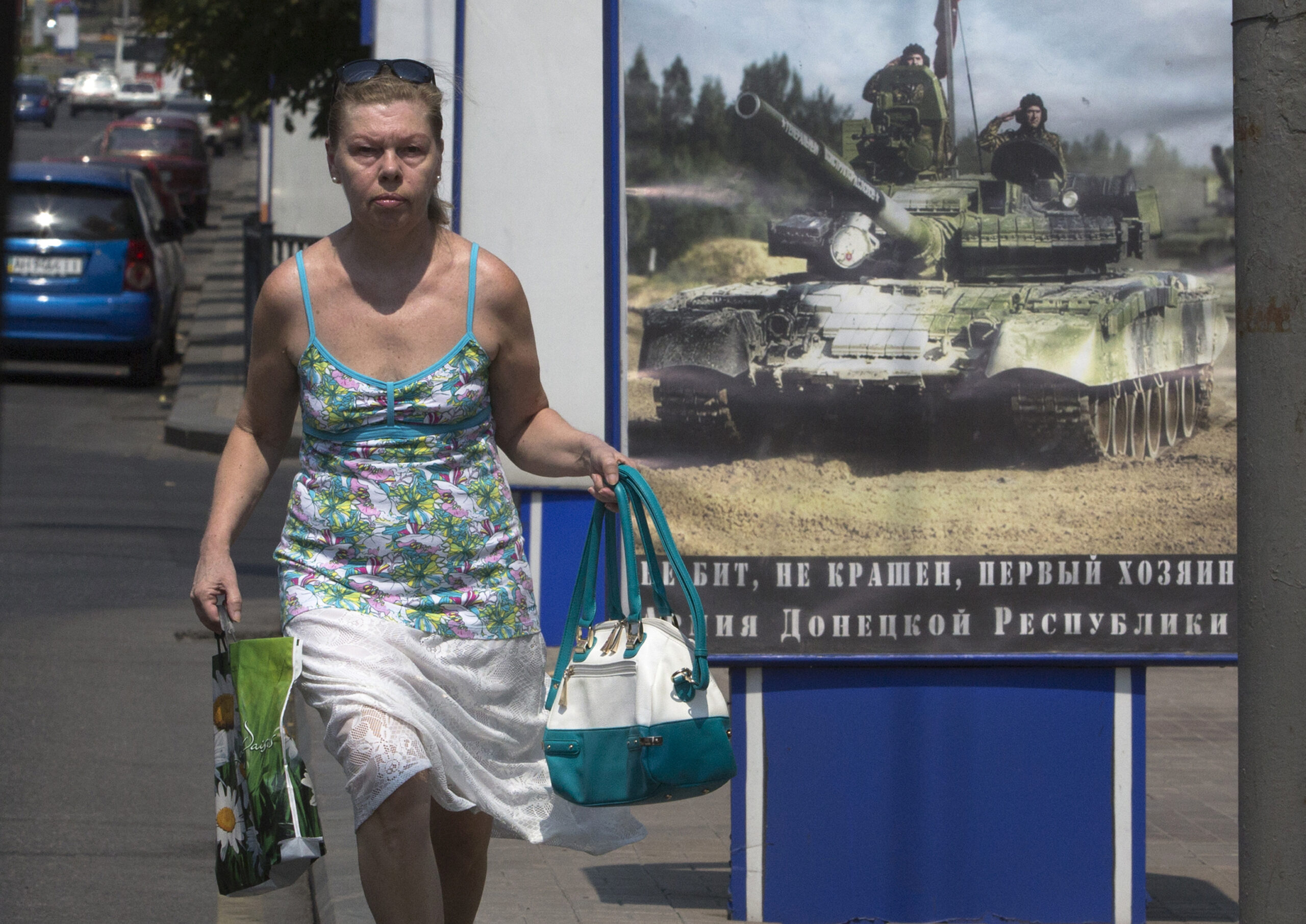 East Ukraine city dying under siege