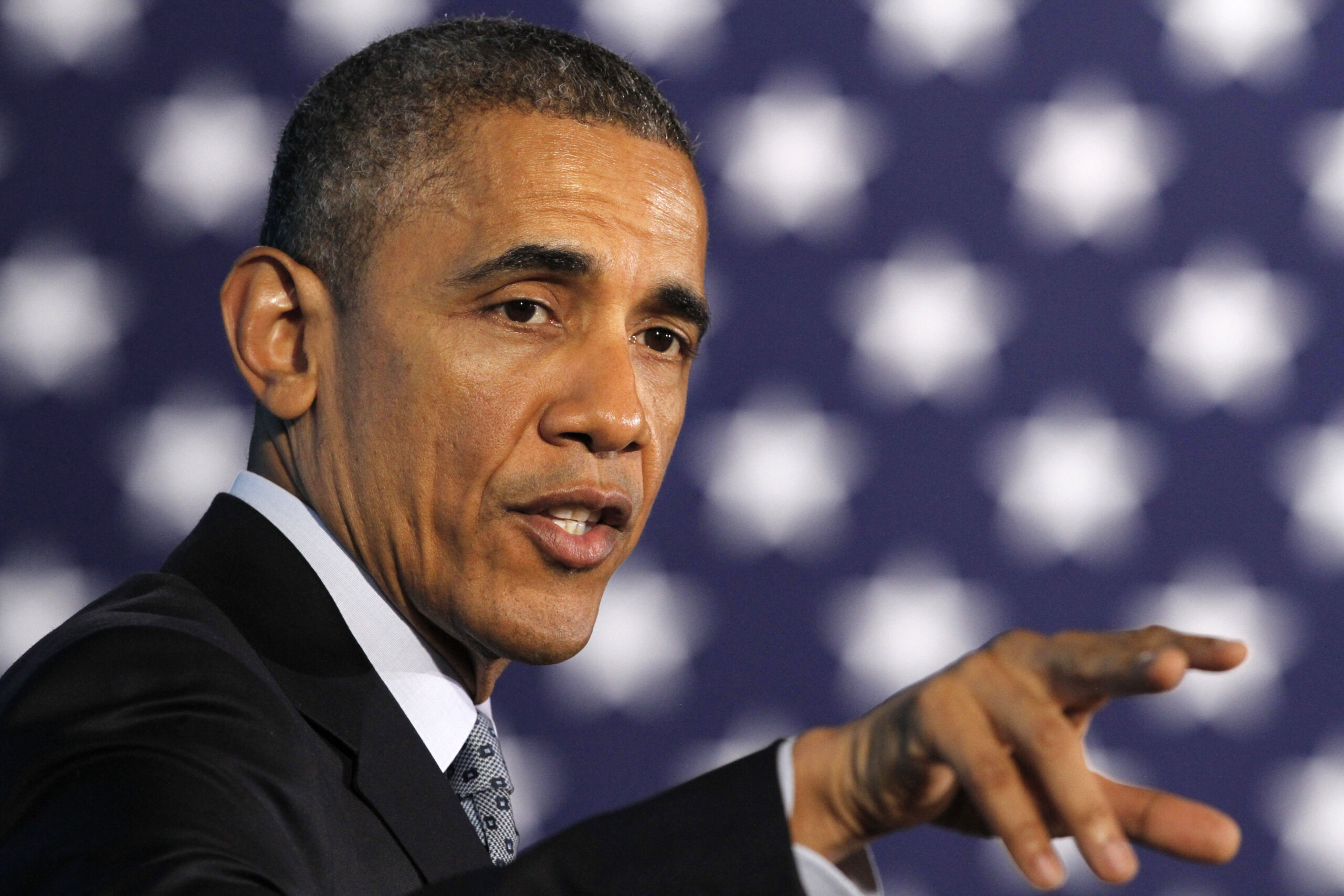 Obama calls on Iran to release U.S. prisoners, for Nowruz holiday