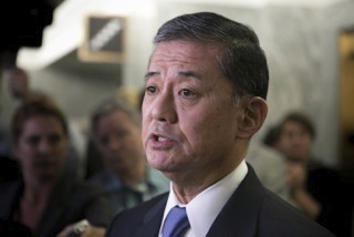 Why Eric Shinseki shouldn’t lose his job as Veterans Affairs secretary
