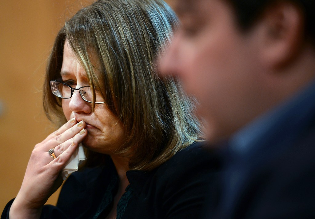 Dozens sue pharmacy, but compensation uncertain