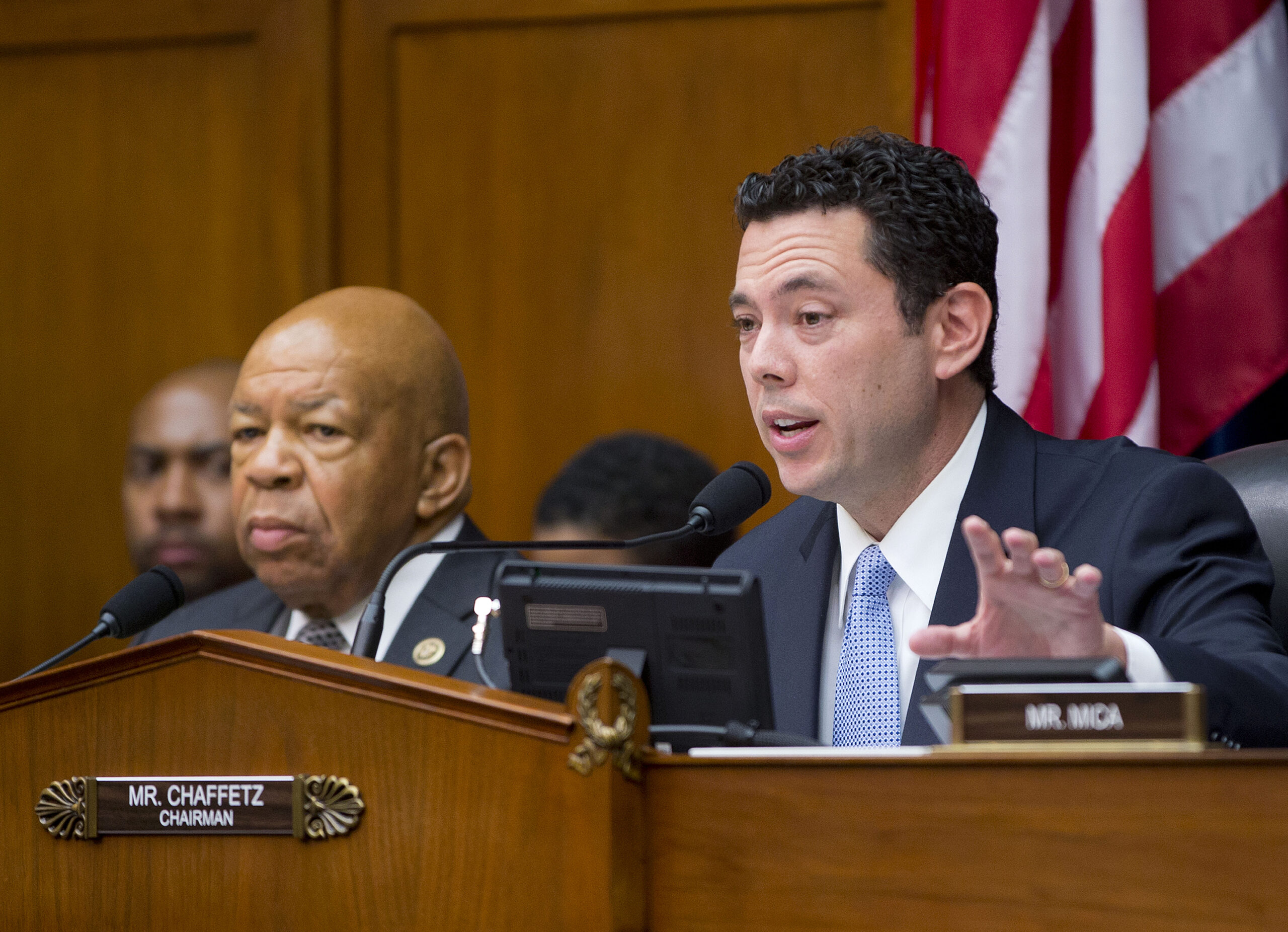 Bipartisan angst grows against IRS surveillance