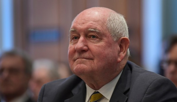 USDA looks to tighten food stamp work requirements