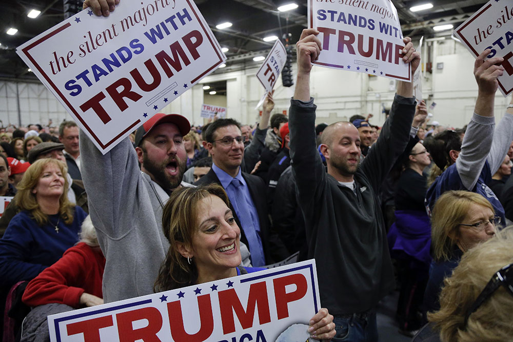 Trump: Supporters sent RNC 1 million postcards