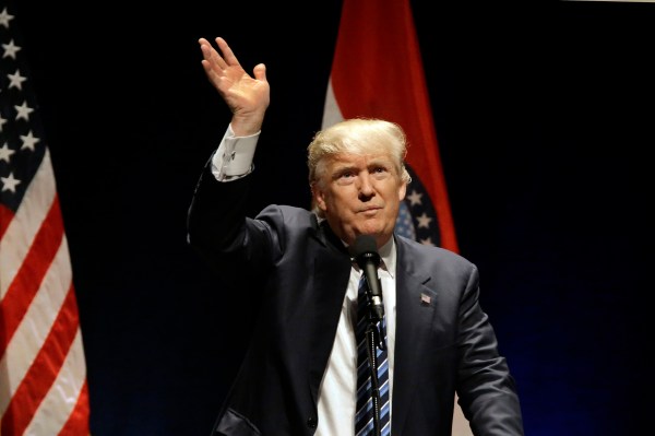 Trump stands by claim Chicago police advised event cancellation