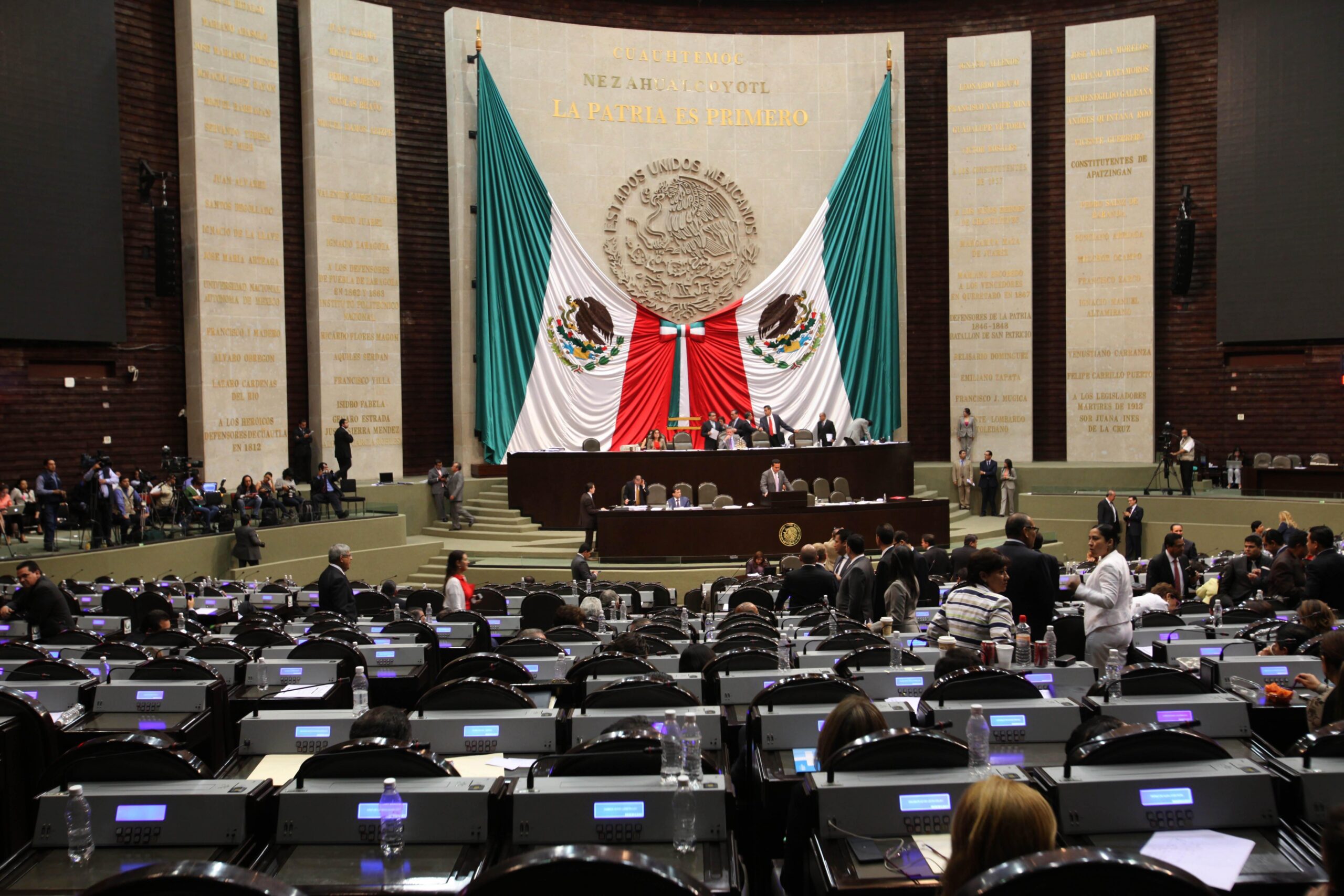 Mexico congressmen charge mayors for federal funds