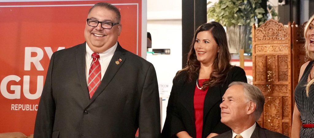 Texas state lawmaker flees Democratic Party and joins GOP