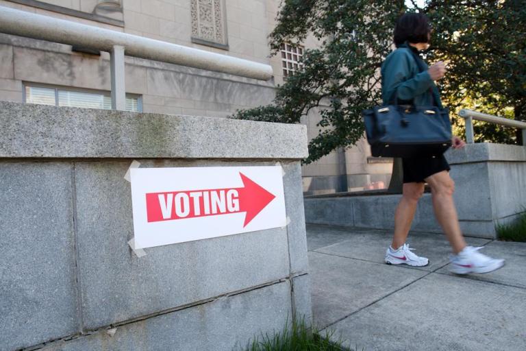 Democrats on the verge of winning 222 House seats in 2018 midterm elections: Poll