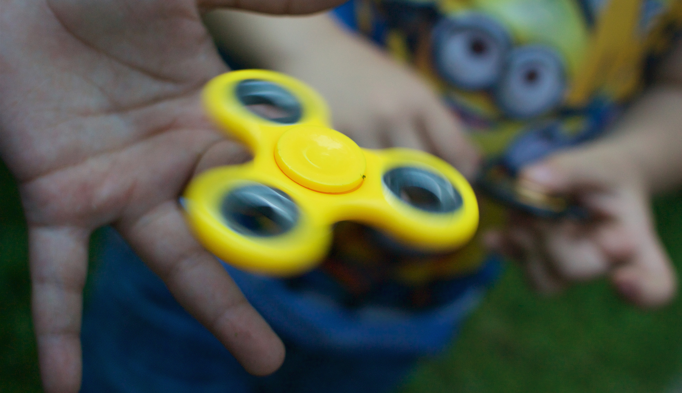 Senators resorting to fidget spinners for entertainment during impeachment