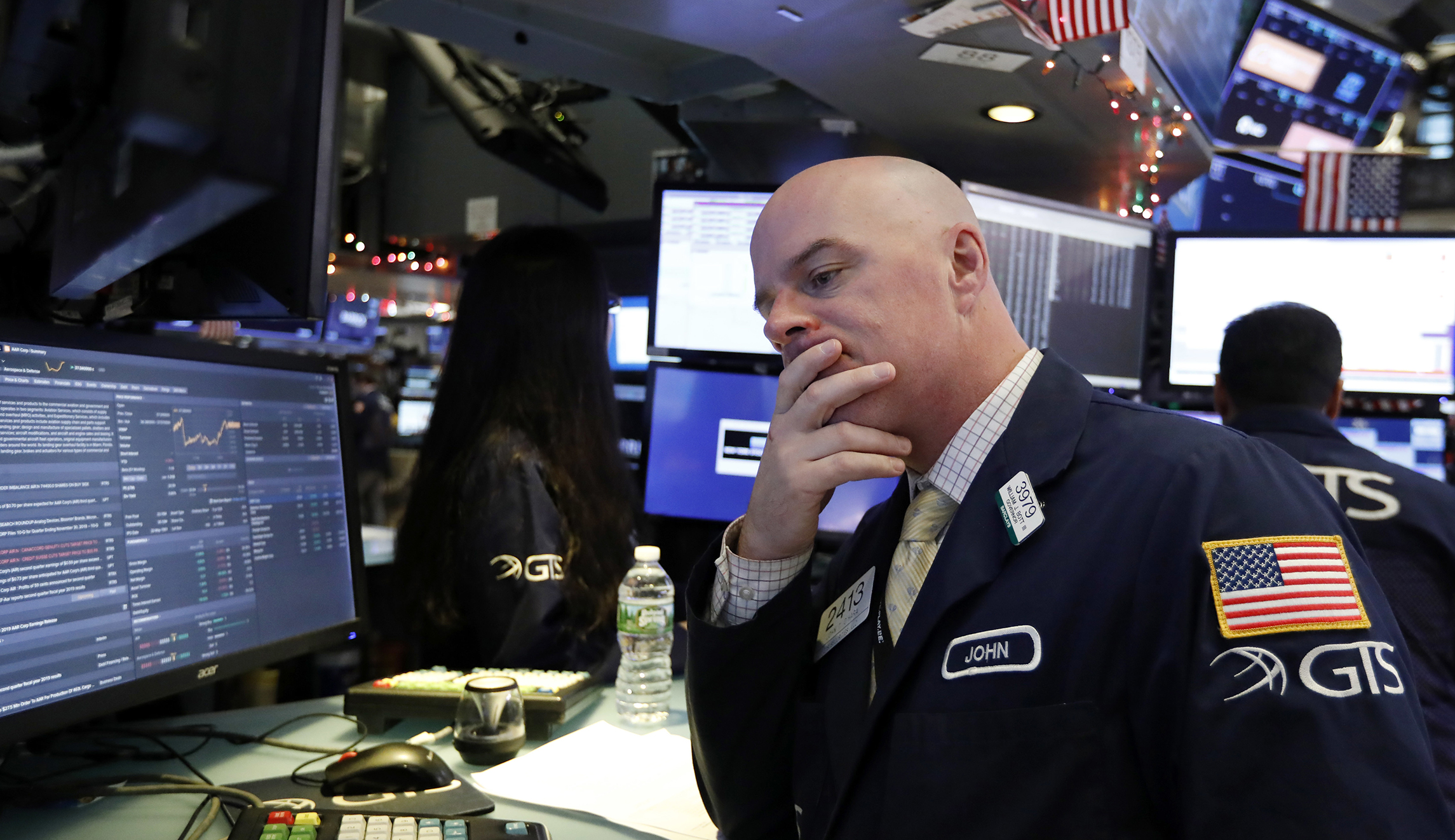 Trump blames financial market downturn on new Democrat-controlled House