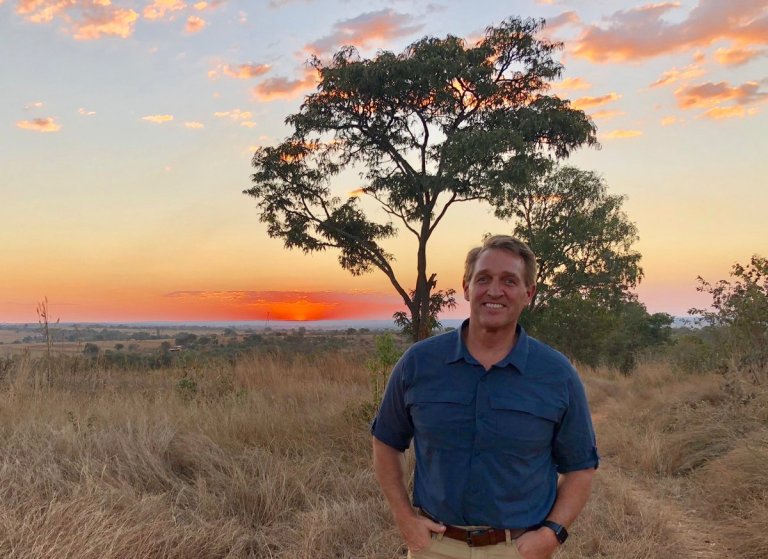Jeff Flake Returns