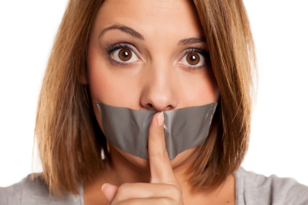 Red-state bills to stop online censorship could backfire, conservative lawyers warn