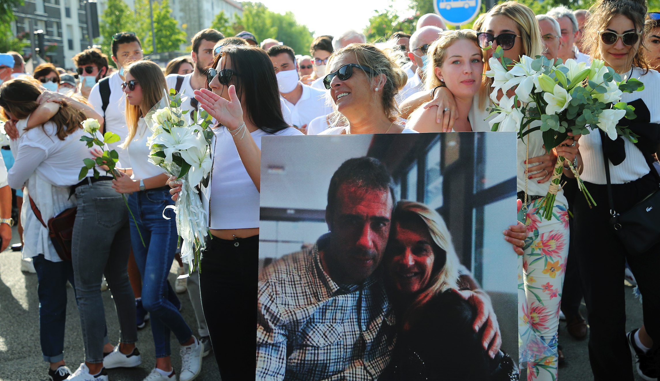 ‘Heinous’: French bus driver dies after allegedly beaten by group refusing to wear masks