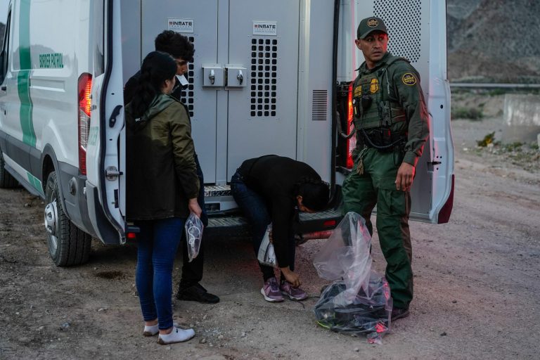 Police department says Border Patrol dumping coronavirus-positive migrants in Texas town