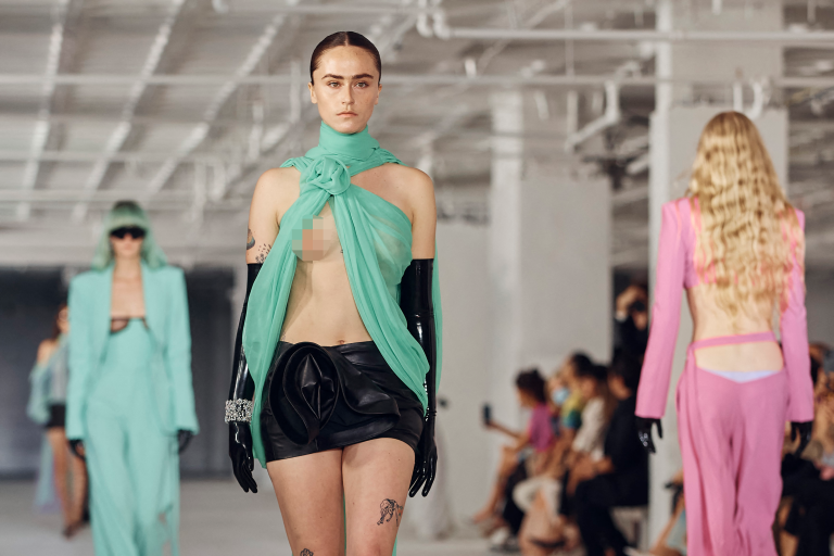 US model Ella Emhoff (C) walks the runway for Prabal Gurung during New York Fashion Week in New York on September 10, 2022.