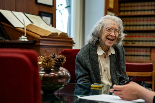 Judge, 96, forced off bench intensifies Washington age debate