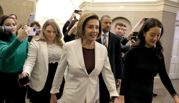 SEE IT: Pelosi arrives at the Capitol to announce political future