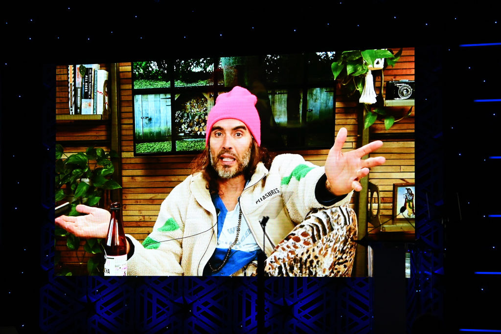 WATCH: Russell Brand says conservative conversations are ‘alliance’ against centralized power