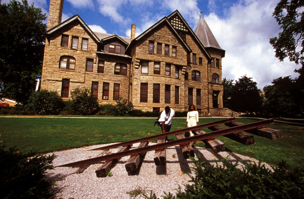 Why Can’t Oberlin Fix a Lingering Town vs. Gown Battle?