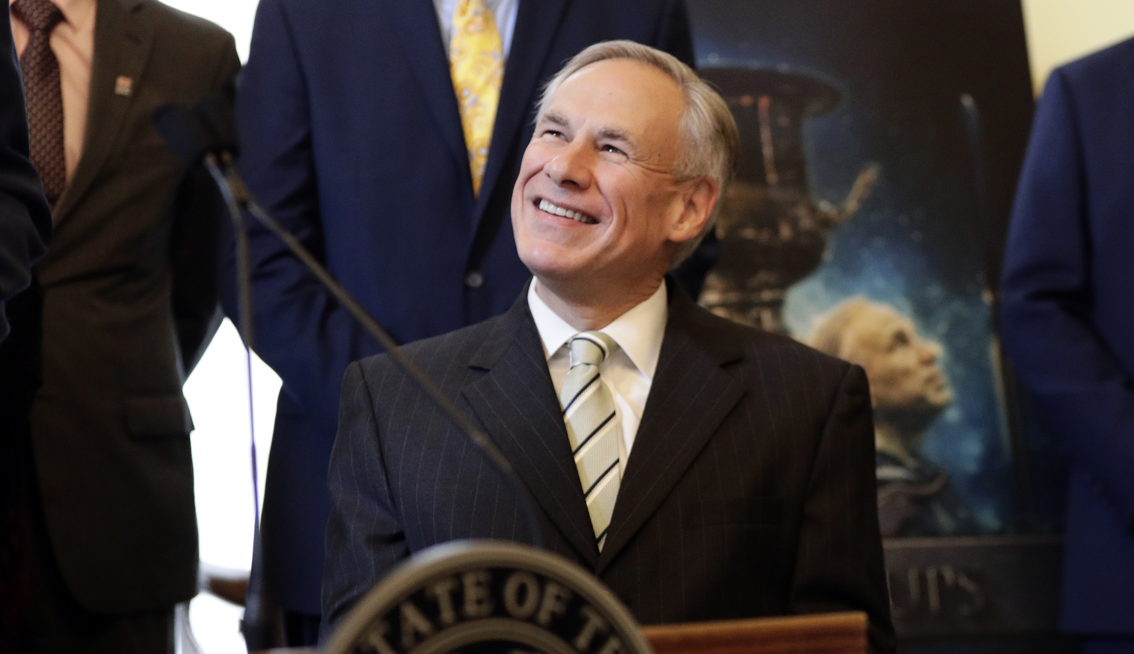 Texas governor signs pro-free speech and anti-free speech bills in the same week