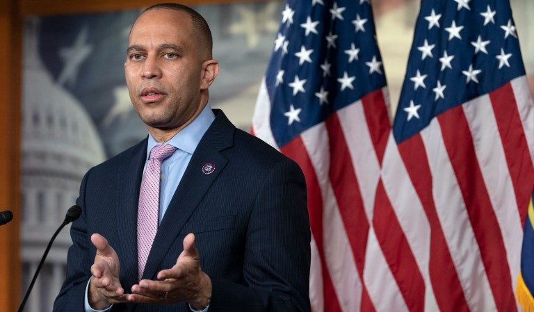Hakeem Jeffries paid $2.5 million to DCCC, 227% of his member dues
